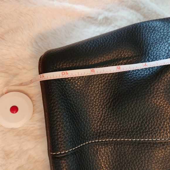 Dooney and Bourke Purse - Picture 5 of 7